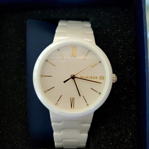Tommy Hilfiger Accessories - NWT white ceramic ladies watch
